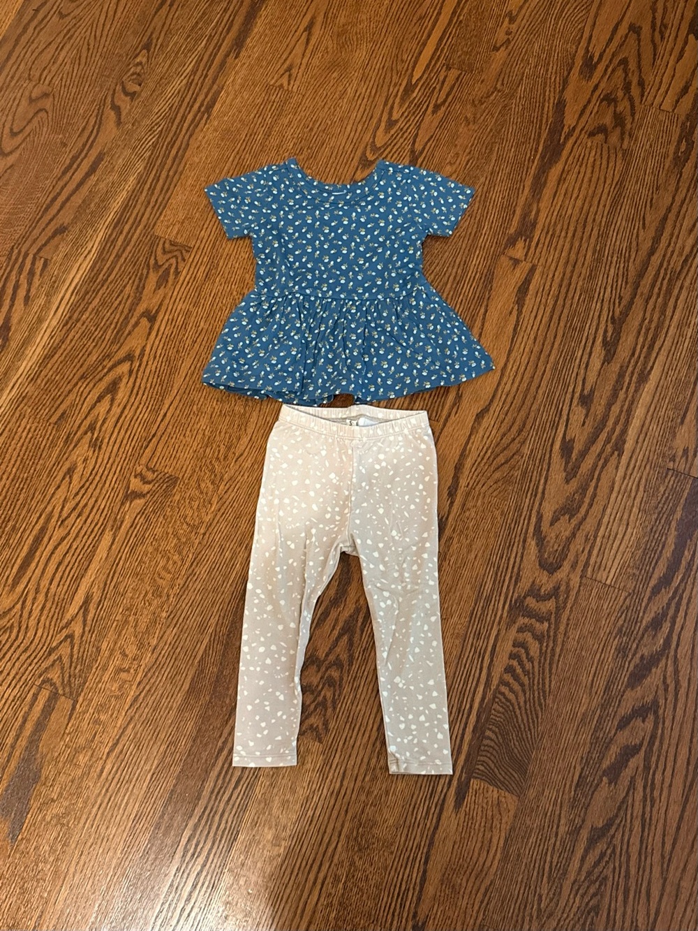 Kate Quinn Bamboo Top & Babysprouts bamboo Leggings set bundle 12-18 like new